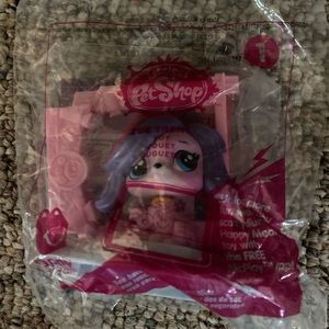 McDonald's Happy Meal 2015 Littlest Pet Shop #1 New